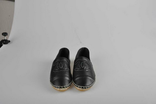 CHANEL Loafers Women--059